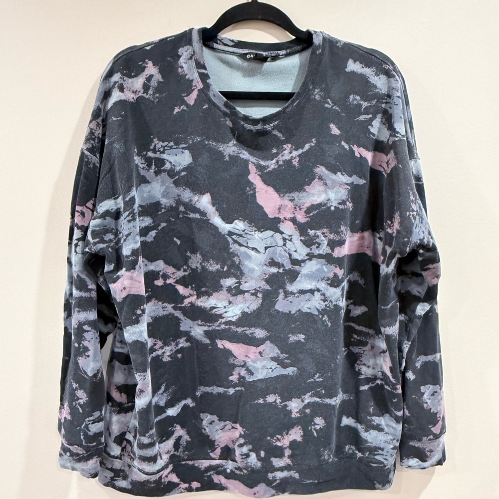 🔥Athleta Women's Camouflage Pullover Sz L EUC🔥